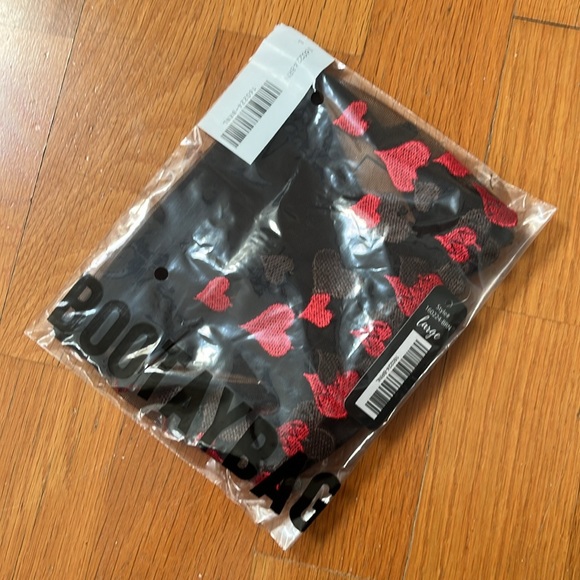 QUEEN OF HEARTS THONG - Picture 2 of 3